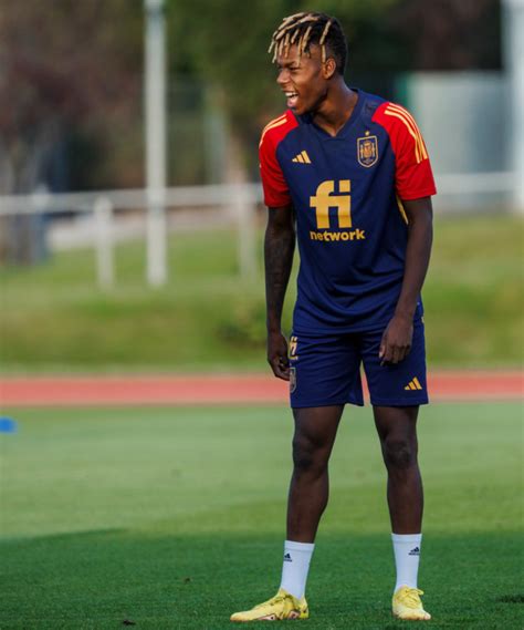nico williams sofifa|nico williams athletic bilbao.